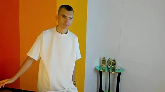 RowanCley online show from 10.25.25