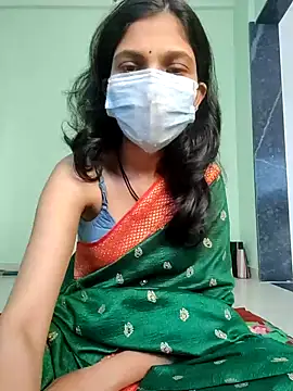 Shivani2002 online show from 01.10.26