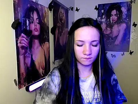 Em7MaA online show from 09.30.25