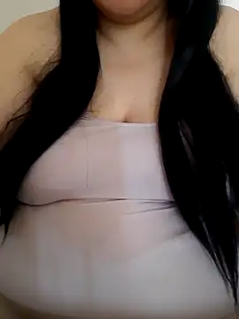 Snapshot of Madam-bezoul- chatting on 09.20.25 Madam-bezoul- online show from 09.20.25