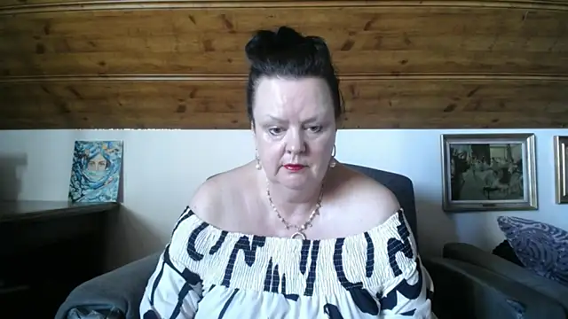 TiffanyMature online show from 05.26.26