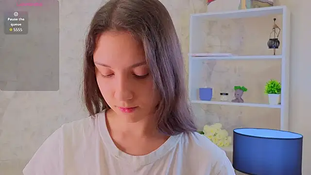 GiseleLamos online show from 11.29.25