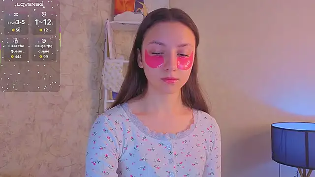 GiseleLamos online show from 12.22.25