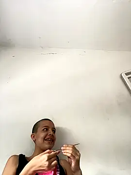 Snapshot of MorganKink chatting on 10.16.25 MorganKink online show from 10.16.25