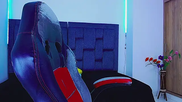 dirty model online show from 10.17.25