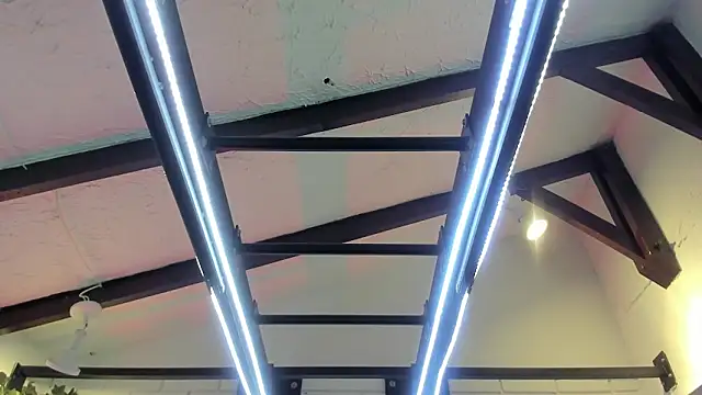 ItaloMoore online show from 11.20.25