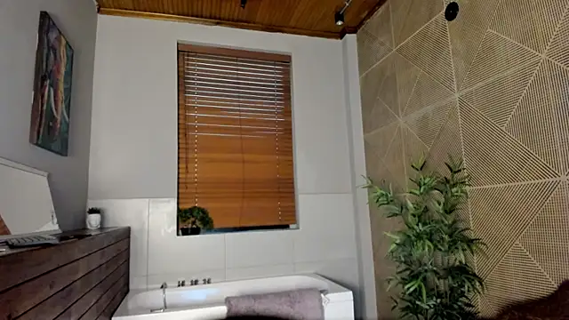 NoahDupont online show from 10.08.25