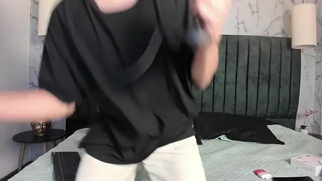 NoahDupont online show from 10.09.25