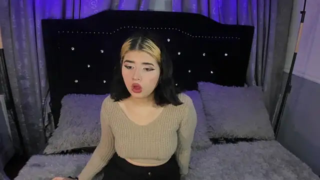 dafnelee online show from 09.09.25