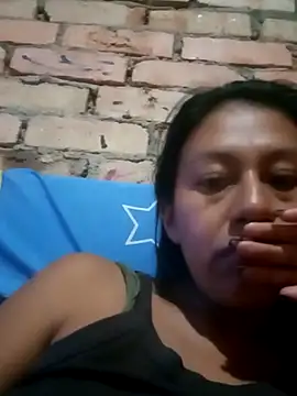 Snapshot of LUNAROSE_SEX chatting on 09.19.25 LUNAROSE SEX online show from 09.19.25