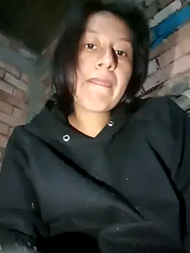 Snapshot of LUNAROSE_SEX chatting on 09.22.25 LUNAROSE SEX online show from 09.22.25