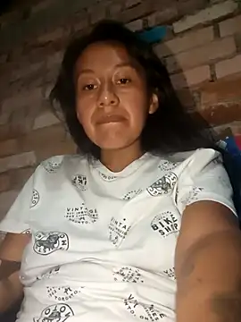 Snapshot of LUNAROSE_SEX chatting on 09.26.25 LUNAROSE SEX online show from 09.26.25