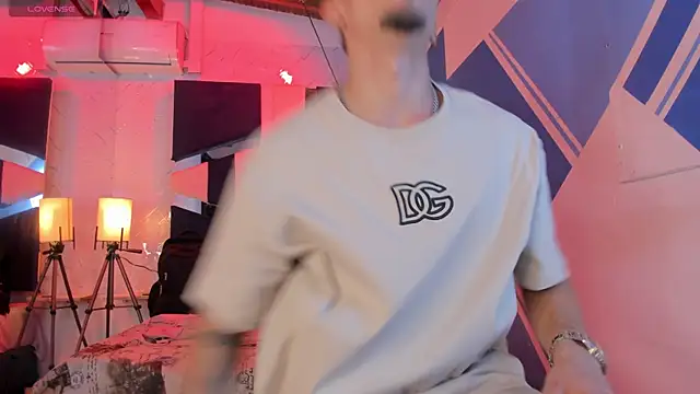 StrapSwingers online show from 10.08.25