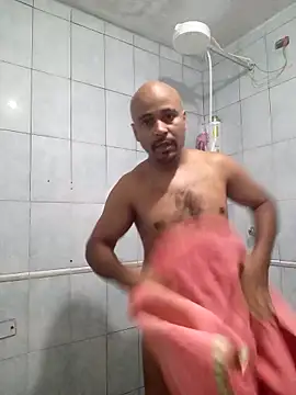 Snapshot of reisloko chatting on 10.08.25 reisloko online show from 10.08.25