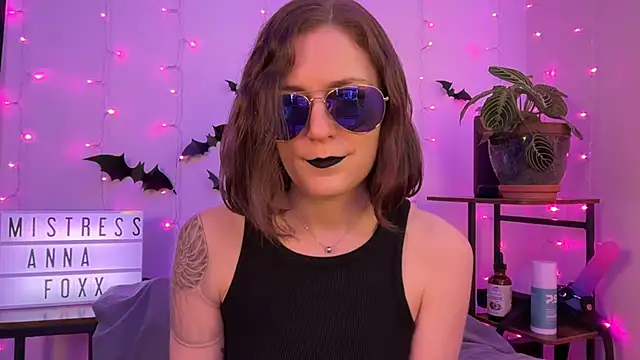 mistressannafoxx online show from 11.14.25