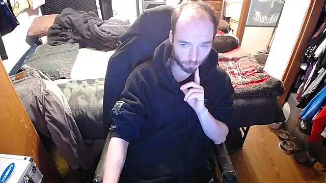 womenhateme69 online show from 11.22.25