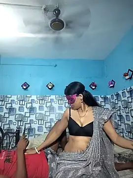 Snapshot of Sweet_Pratima chatting on 09.24.25 Sweet Pratima online show from 09.24.25