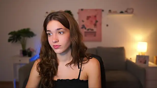 kissie cat online show from 09.20.25