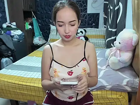 Soft Angel8 online show from 11.04.25