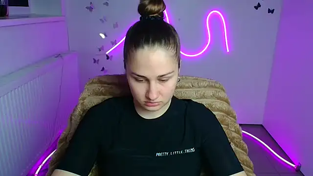 Snapshot of Stefanie_Sweet chatting on 05.18.26 Stefanie Sweet online show from 05.18.26