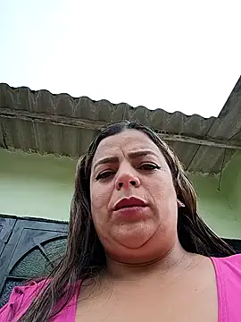 Mia-Glow online show from 03.17.26