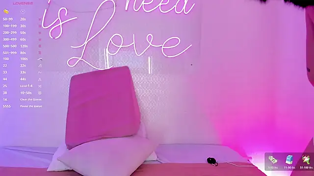 Venus nite online show from 10.29.25