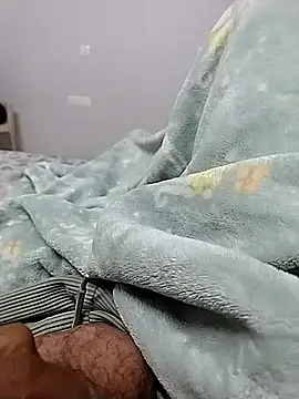 Desiandaz online show from 11.16.25