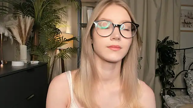 ChinBonnell online show from 10.10.25