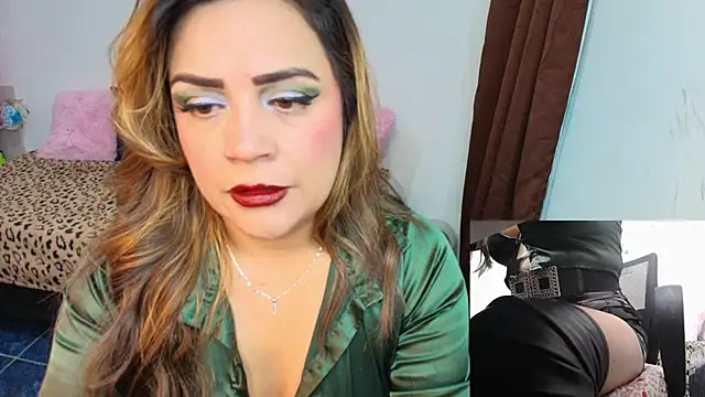 Paulina-Becerraa online show from 05.13.26