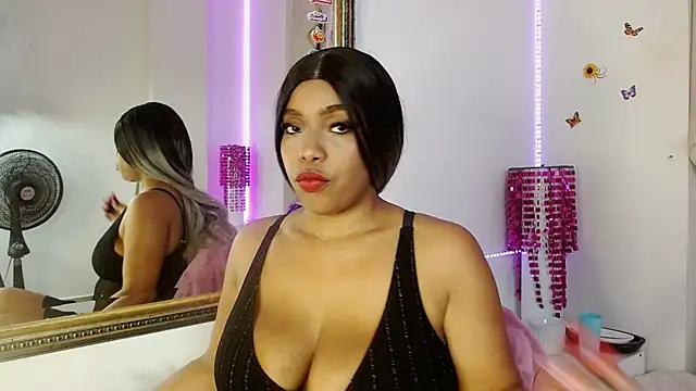 Saori Evans online show from 09.28.25