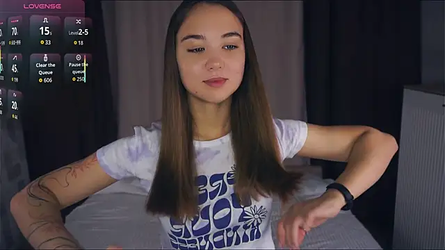 KayleenCurtis online show from 11.07.25