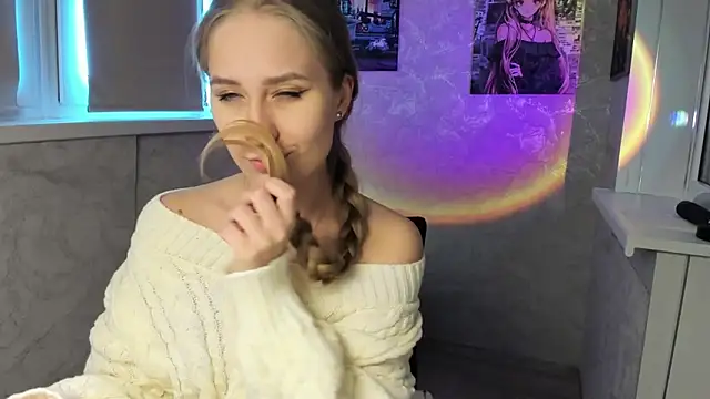 sofamuffin online show from 02.08.26