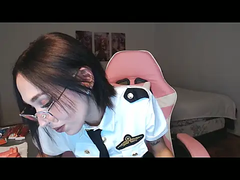 Sofia Amour online show from 10.09.25