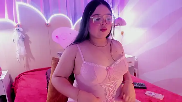 Lushi Love online show from 10.10.25