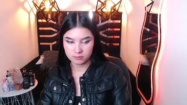 Natalie loffreda online show from 04.03.26