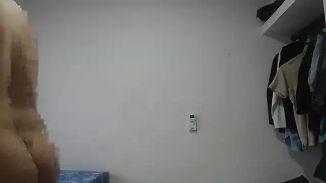 Ana ThiagoxX online show from 09.18.25