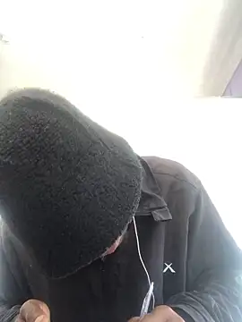 Snapshot of broskies777 chatting on 09.18.25 broskies777 online show from 09.18.25