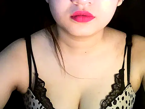 Snapshot of strip_vani chatting on 04.15.26 strip vani online show from 04.15.26