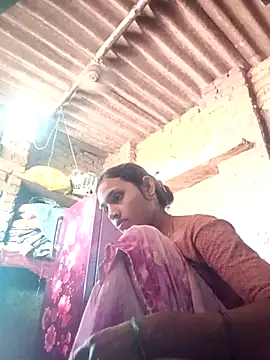 Snapshot of Shreya_patel chatting on 09.09.25 Shreya patel online show from 09.09.25