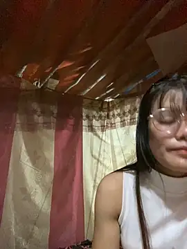 PhanHaa online show from 09.16.25