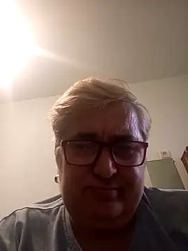 Snapshot of Sonya51561 chatting on 09.23.25 Sonya51561 online show from 09.23.25