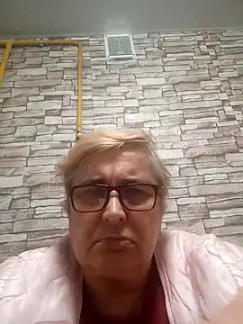 Snapshot of Sonya51561 chatting on 10.22.25 Sonya51561 online show from 10.22.25