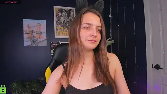 Snapshot of Ann_Perry chatting on 09.30.25 Ann Perry online show from 09.30.25