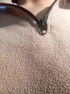 Snapshot of dumla chatting on 11.02.25 dumla online show from 11.02.25