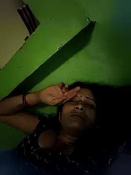 Hot-piuy online show from 09.10.25