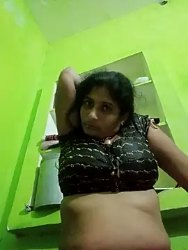 Hot-piuy online show from 09.10.25