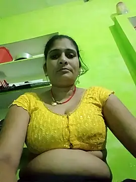 Hot-piuy online show from 09.11.25