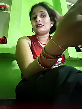 Hot-piuy online show from 09.22.25