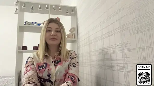 Blondie xoxoxo online show from 01.13.26