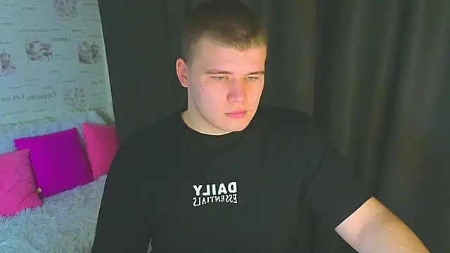 kittenmurr online show from 09.29.25